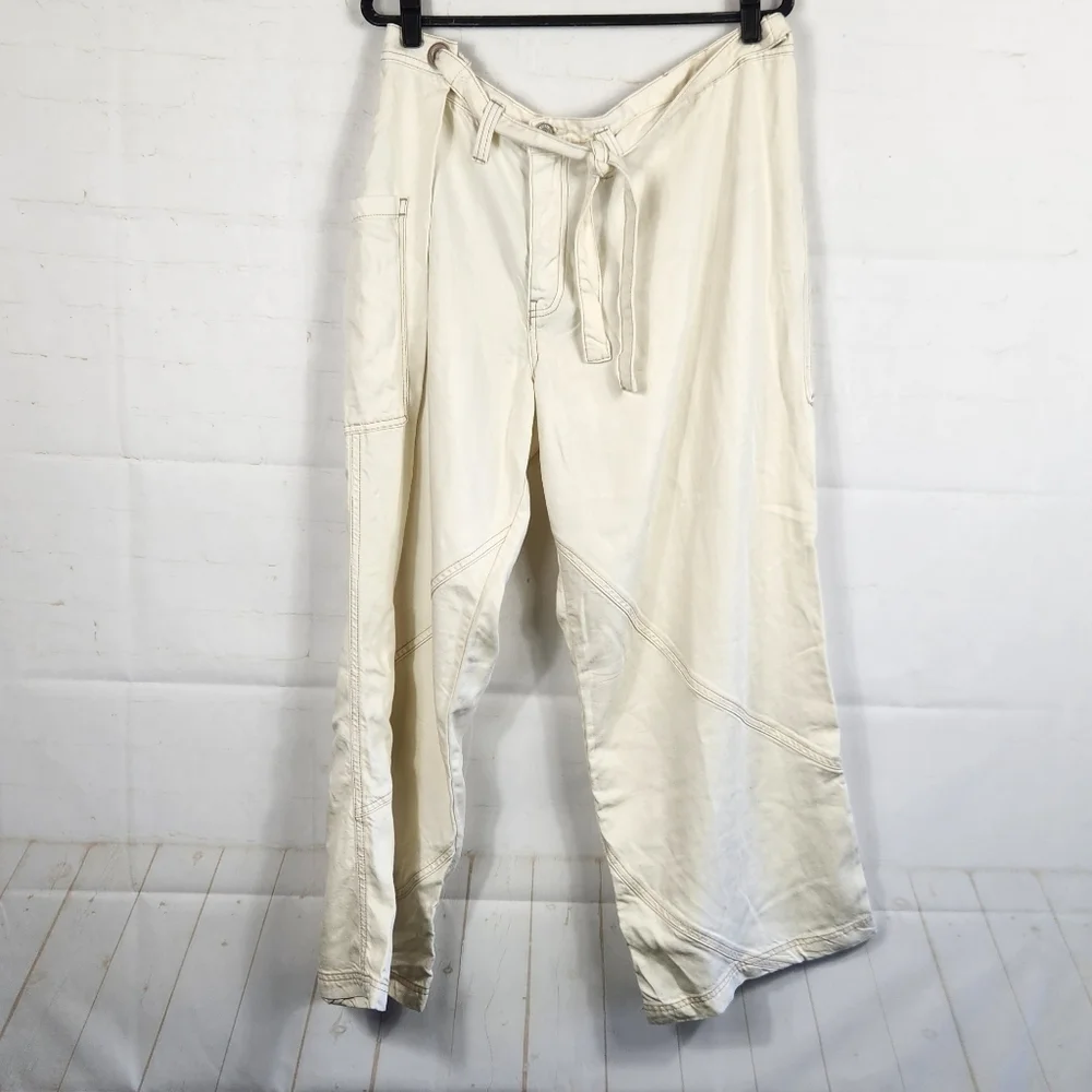 Free People We The Free Boho Slouchy Dunes Wide-Leg Jeans Pants in Ecru Cream 26